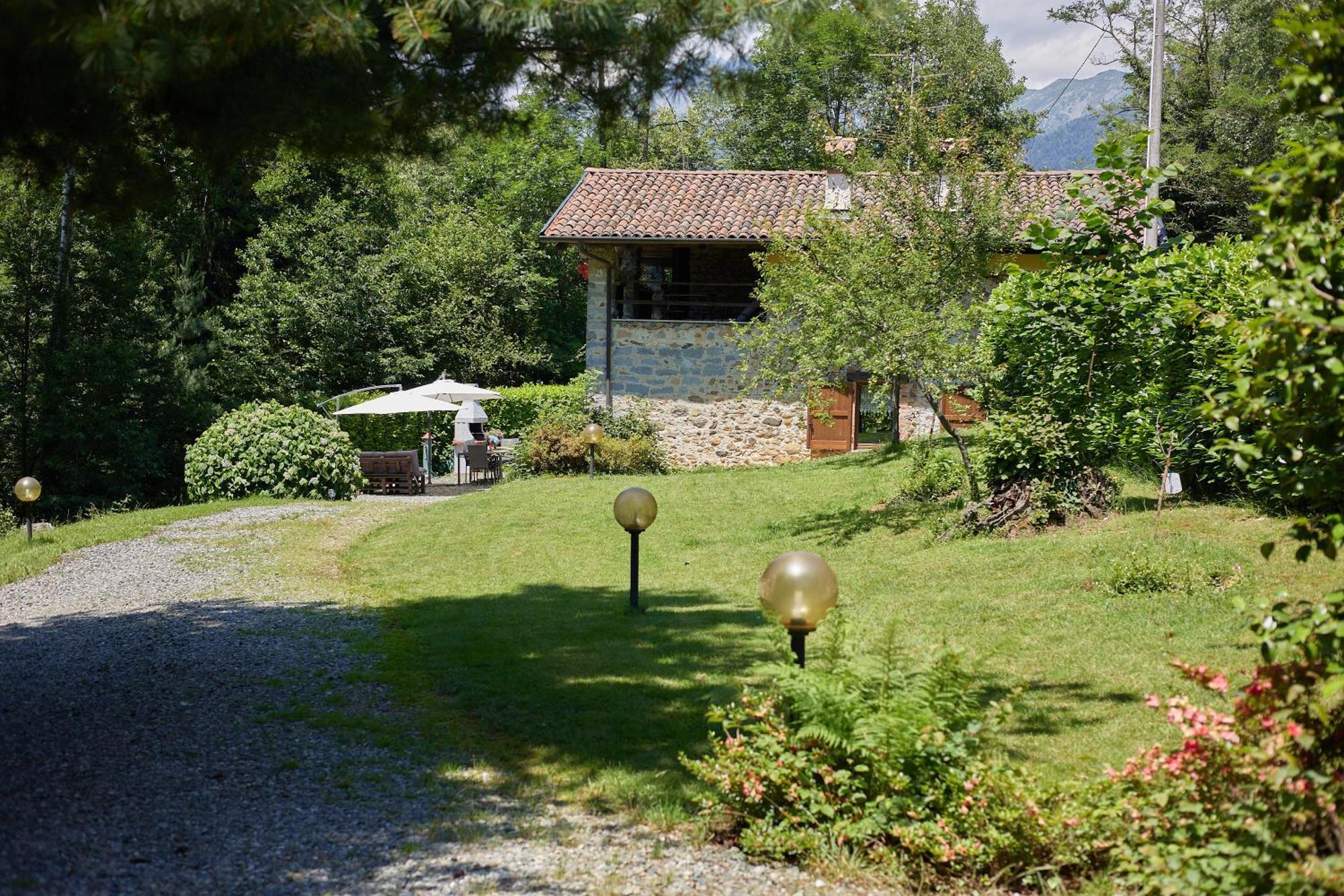 Villetta Con Giardino ⭑⭑⭑⭑⭑ - Wifi, Dogs Allowed Biella Dış mekan fotoğraf