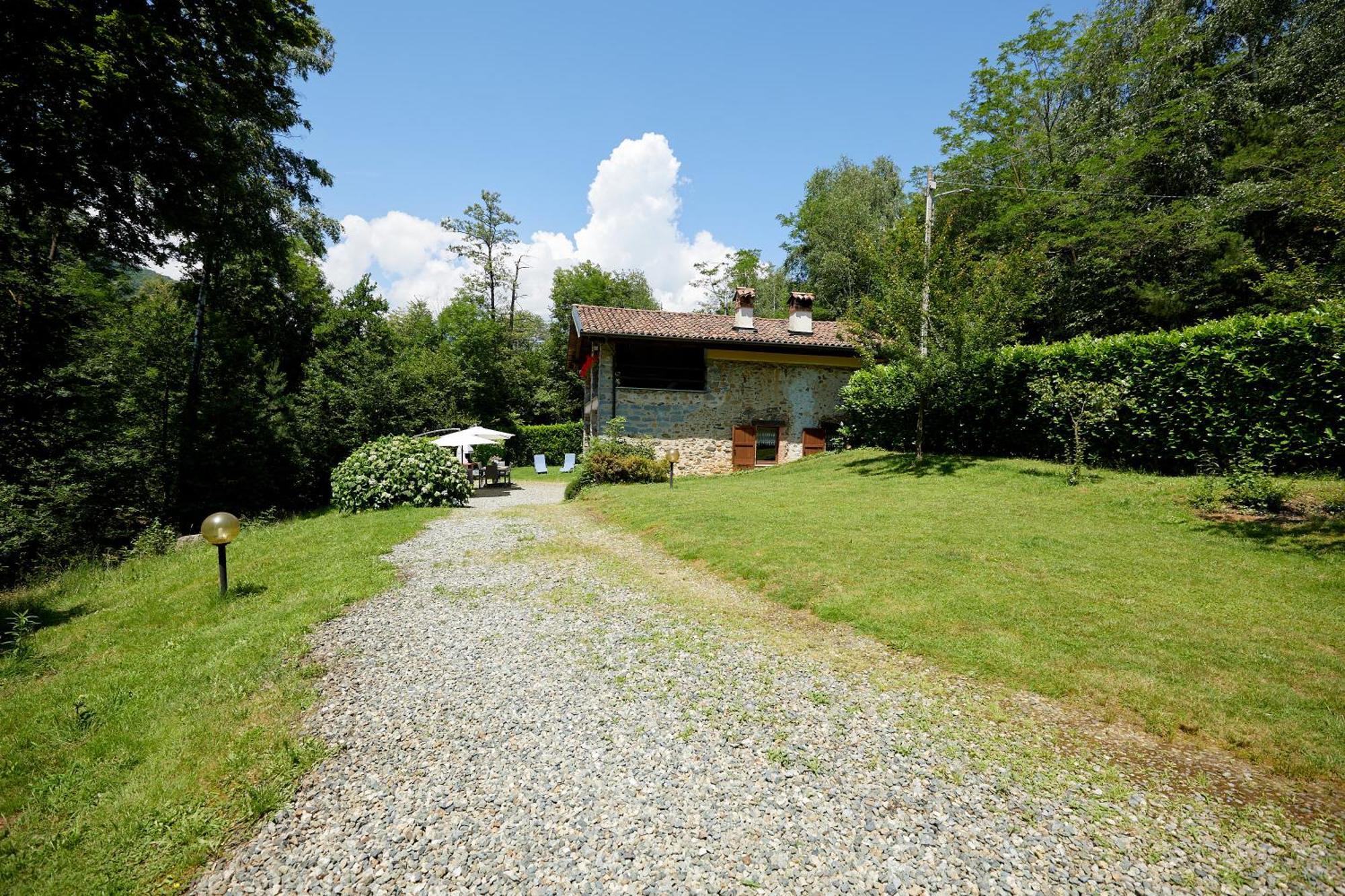 Villetta Con Giardino ⭑⭑⭑⭑⭑ - Wifi, Dogs Allowed Biella Dış mekan fotoğraf